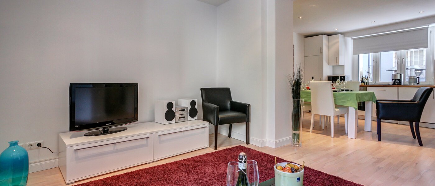 квартира München Schwabing 01 жилое пространство 5588