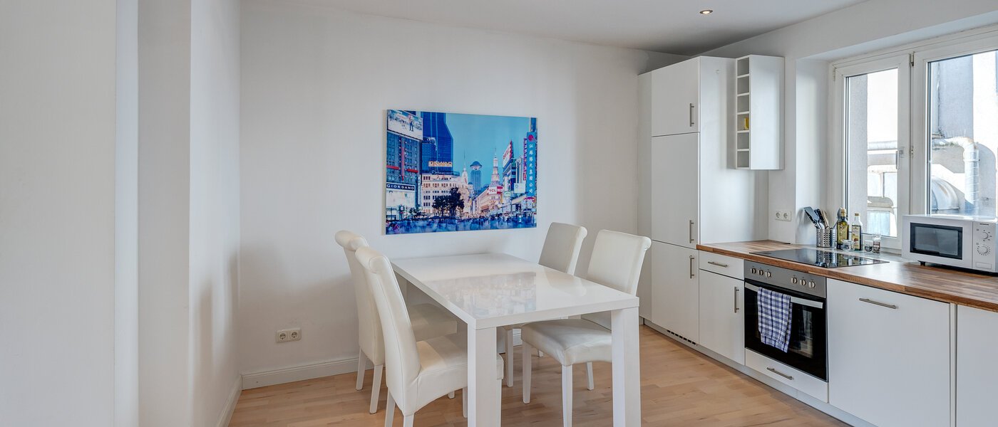 квартира München Schwabing 02 кухня 5590