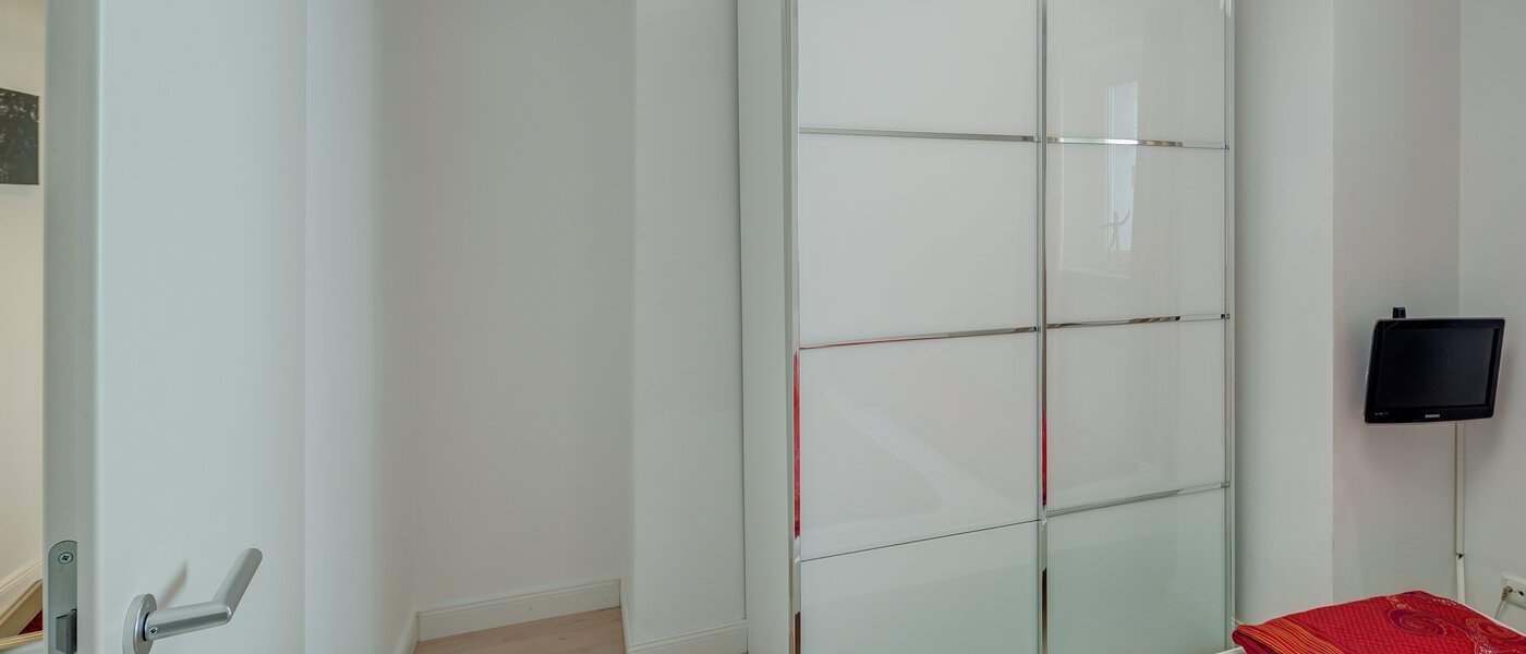 квартира München Schwabing 02 1-я спальная комната 5590