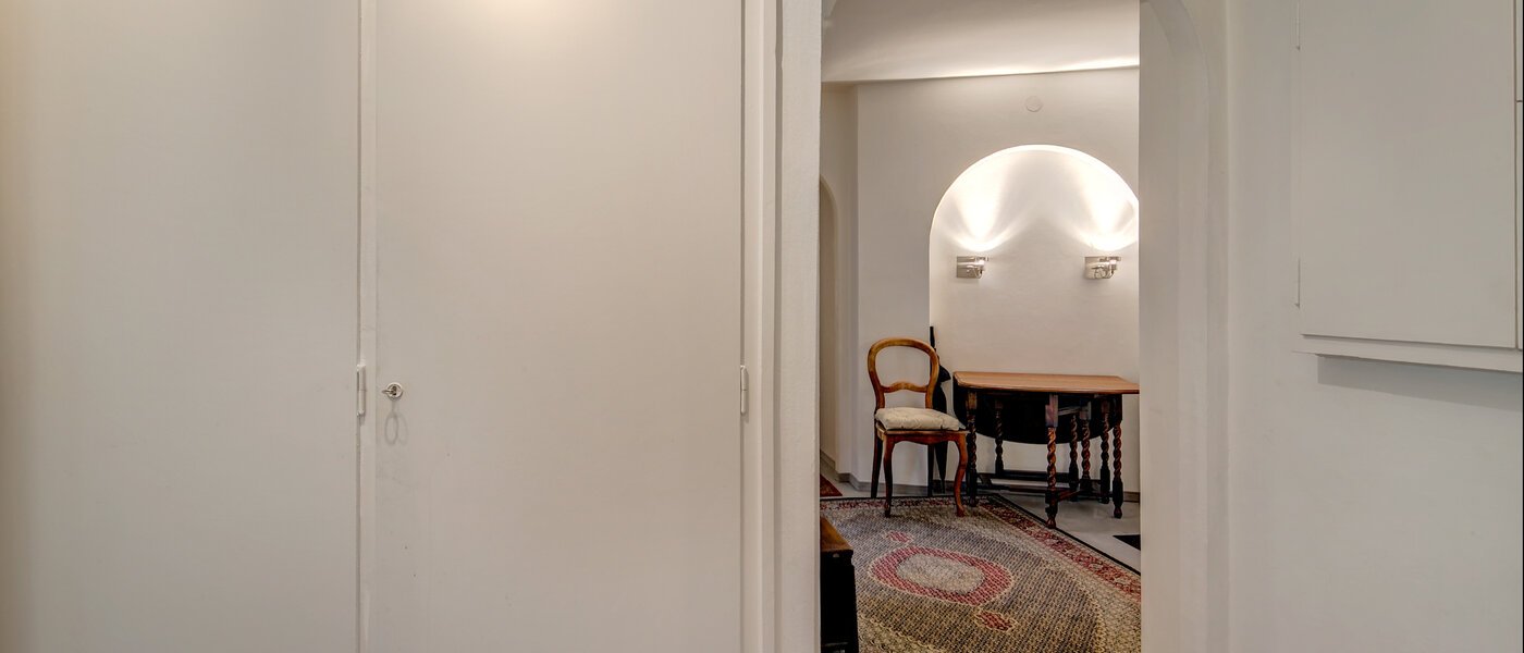 квартира München Maxvorstadt - Universitätsviertel 05 коридор 5607