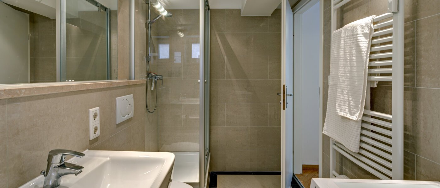 квартира München Haidhausen 02 ванная комната 5712