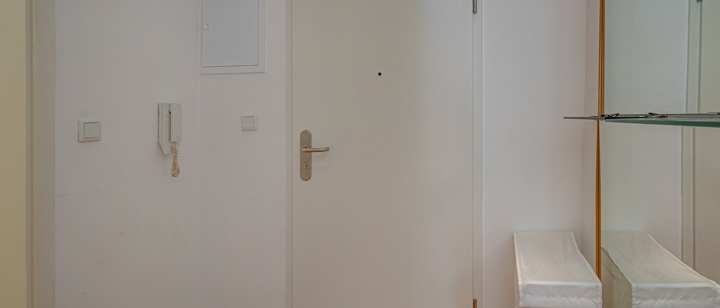 квартира München Glockenbachviertel 01 коридор 5717