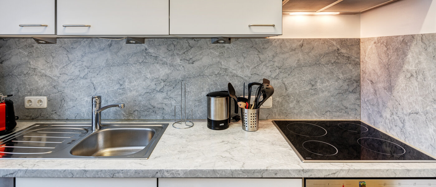 квартира München Schwabing (rechts der Leopoldstraße) 02 кухня 5719