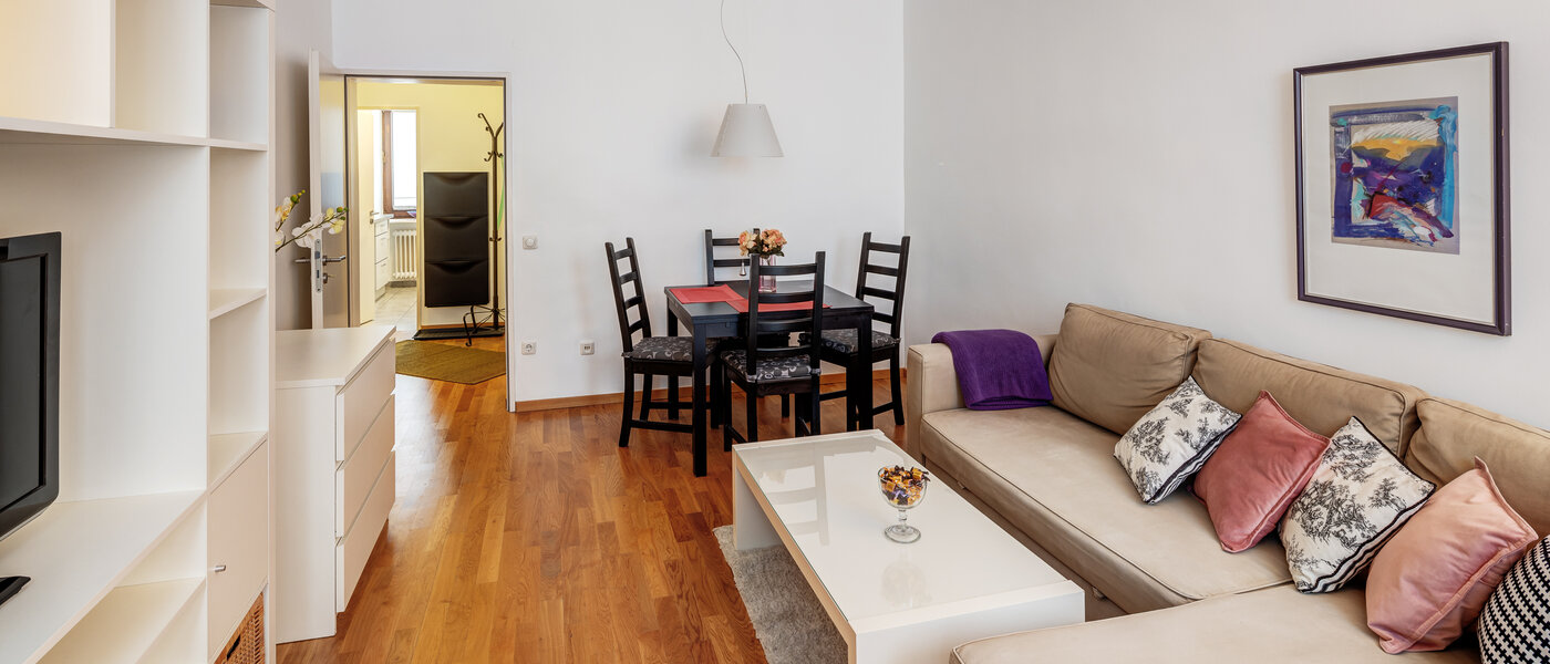 квартира München Schwabing (rechts der Leopoldstraße) 01 жилое пространство 5719