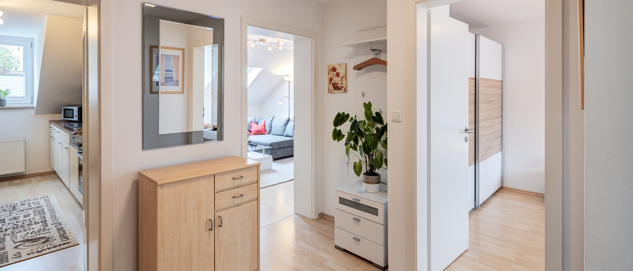 квартира München Harlaching 01 коридор 5766