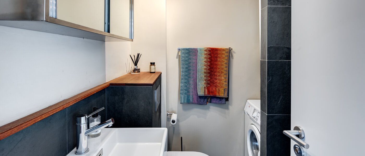 квартира München Glockenbachviertel 03 ванная комната 5802