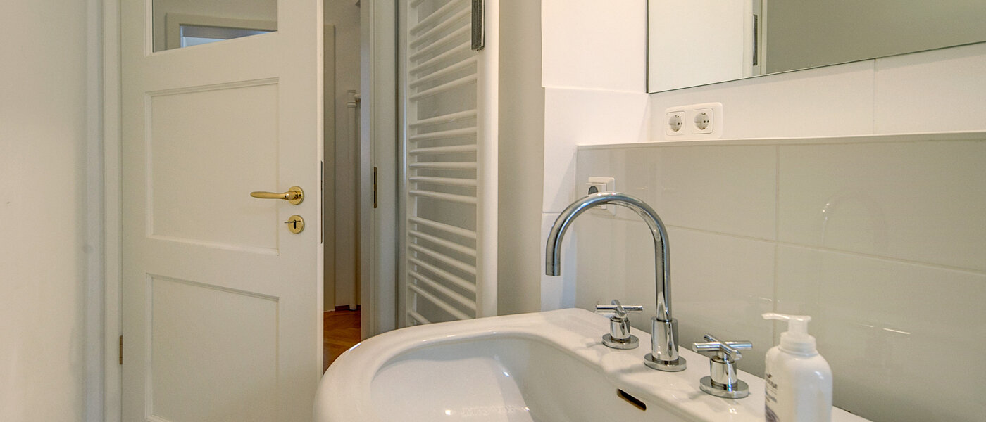 квартира München Schwabing-West (rund um den Bonner Platz) 02 ванная комната 5818