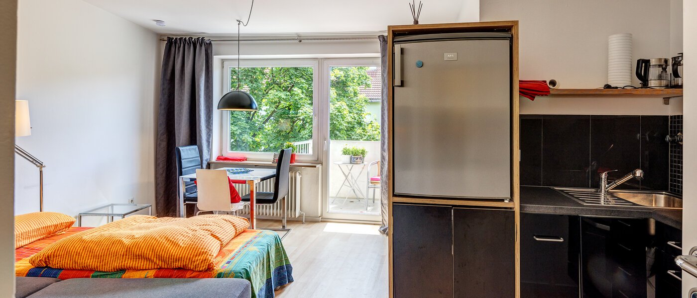 квартира München Neuhausen 01 кухня 5827