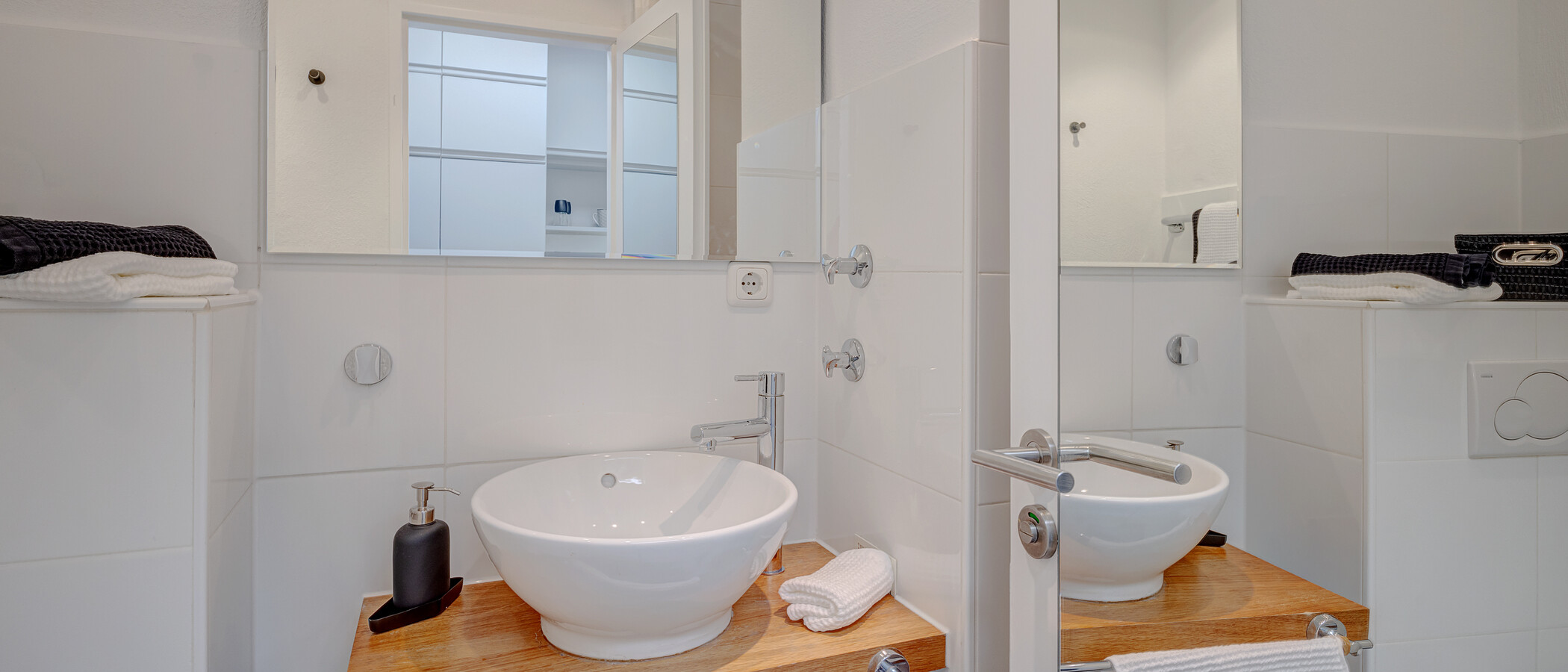 квартира München Maxvorstadt - Universitätsviertel 01 ванная комната 5870