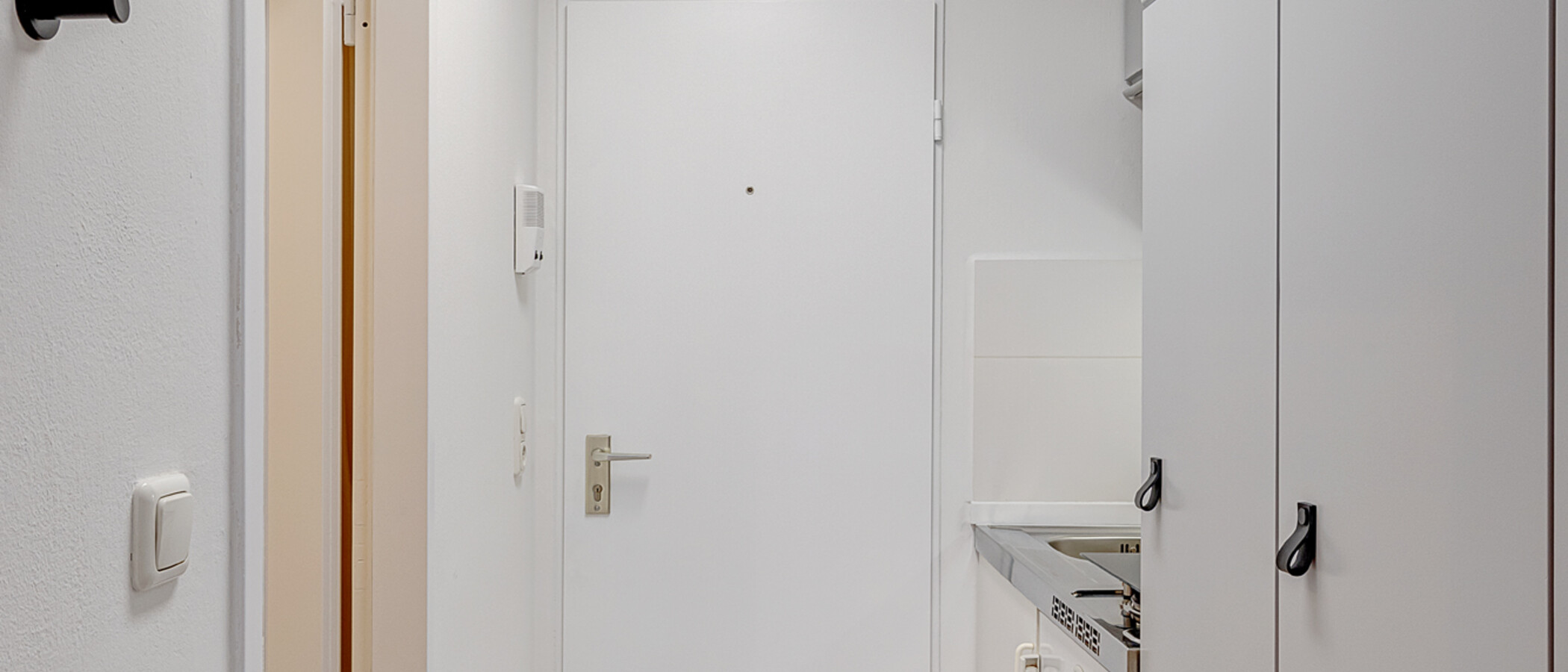 квартира München Maxvorstadt - Universitätsviertel 02 коридор 5870