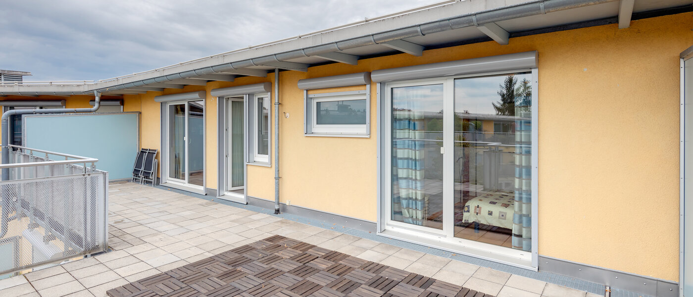 мансардная квартира München Sendling-Westpark 03 2-я терраса с крышей 5946