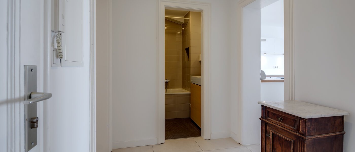 квартира München Schwabing 02 коридор 5987