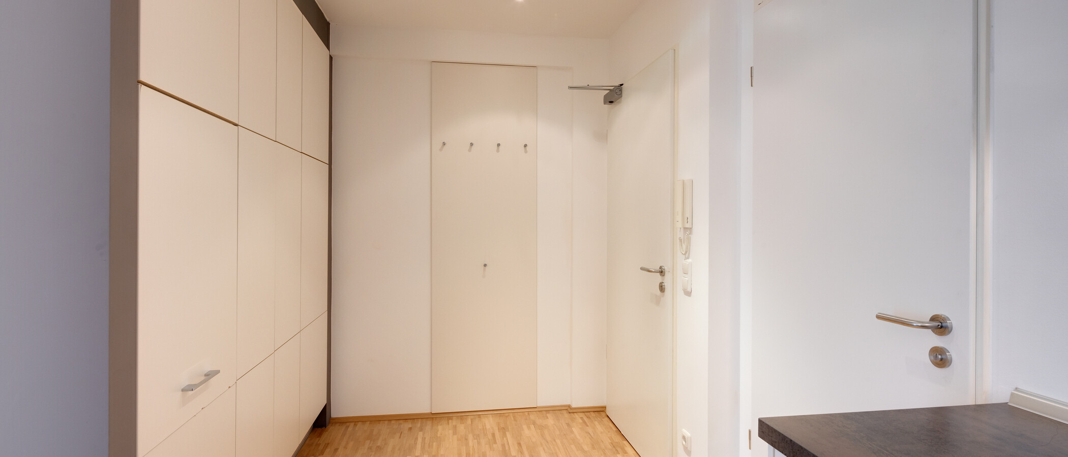 квартира München Großhadern 01 коридор 6004