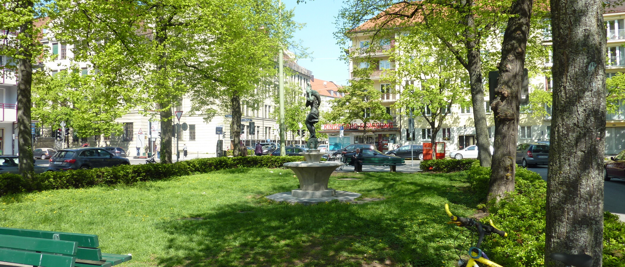 квартира München Schwabing-West (rund um den Hohenzollernplatz) 01 вид из окна 6071