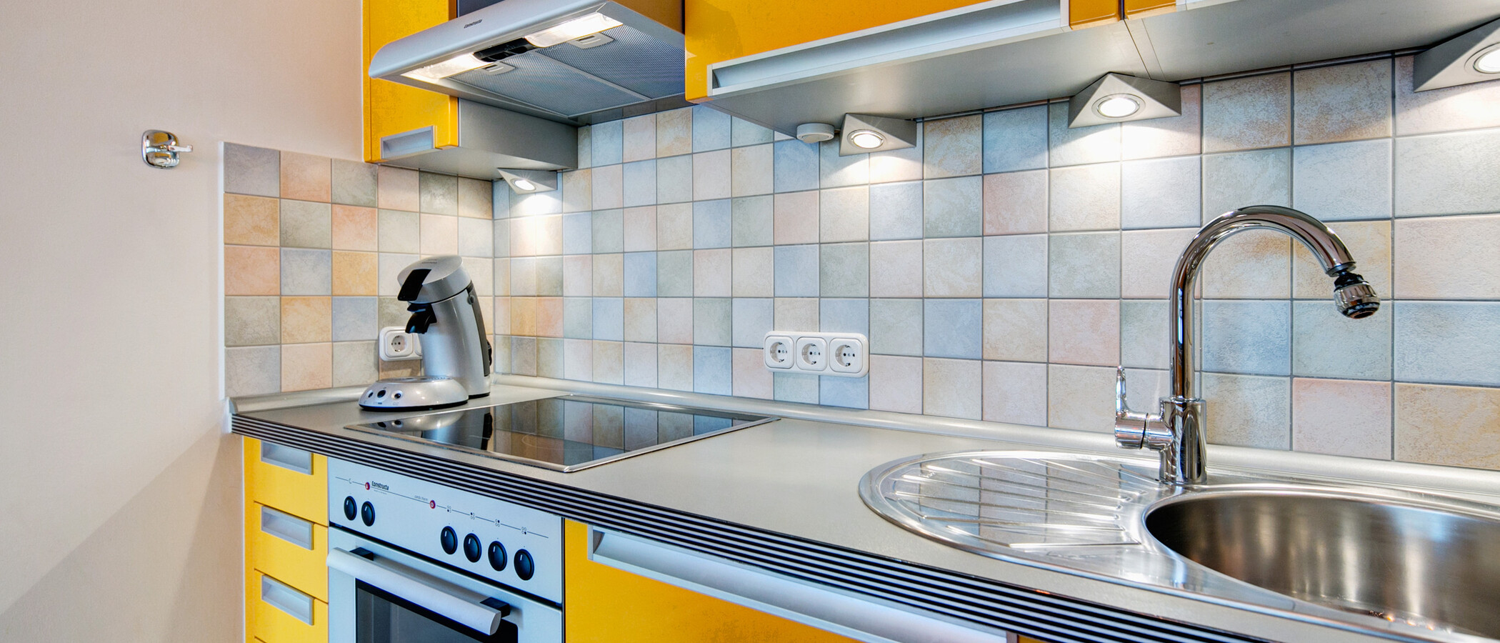 квартира München Moosach 01 кухня 6091