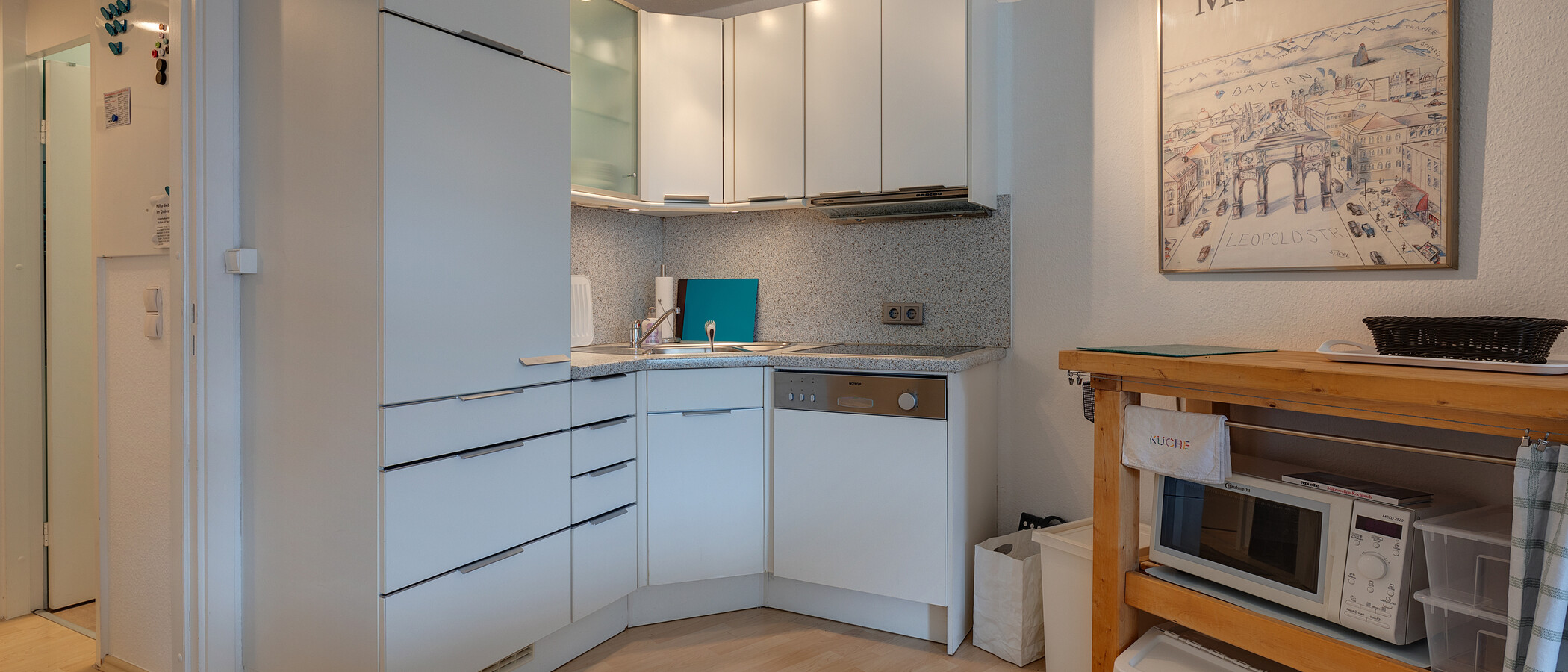 квартира München Maxvorstadt - Amalienpassage 01 кухня 6136