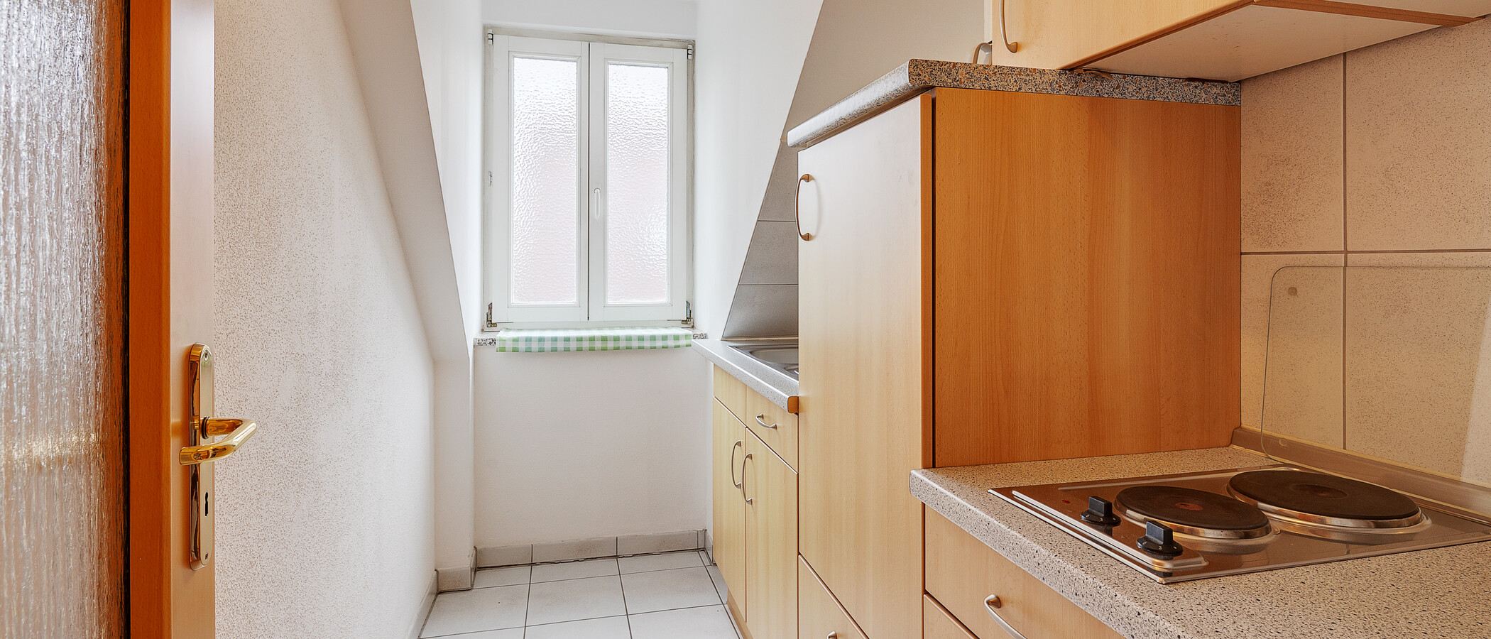 мансардная квартира München Waldtrudering 03 кухня 6182