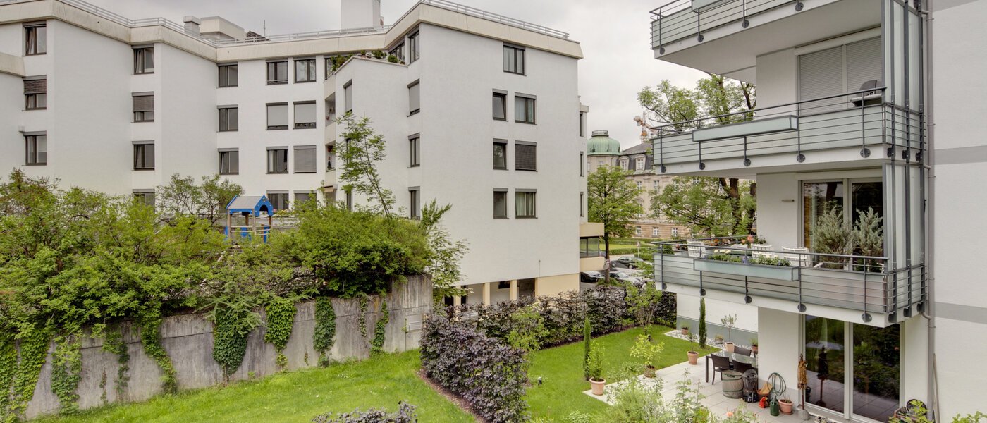 квартира München Bogenhausen 01 вид из окна 6185