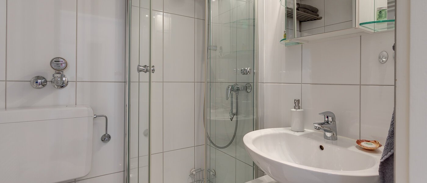 квартира München Maxvorstadt - Universitätsviertel 01 ванная комната 6205