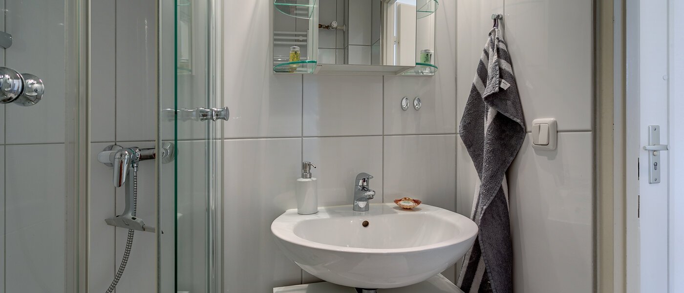 квартира München Maxvorstadt - Universitätsviertel 03 ванная комната 6205