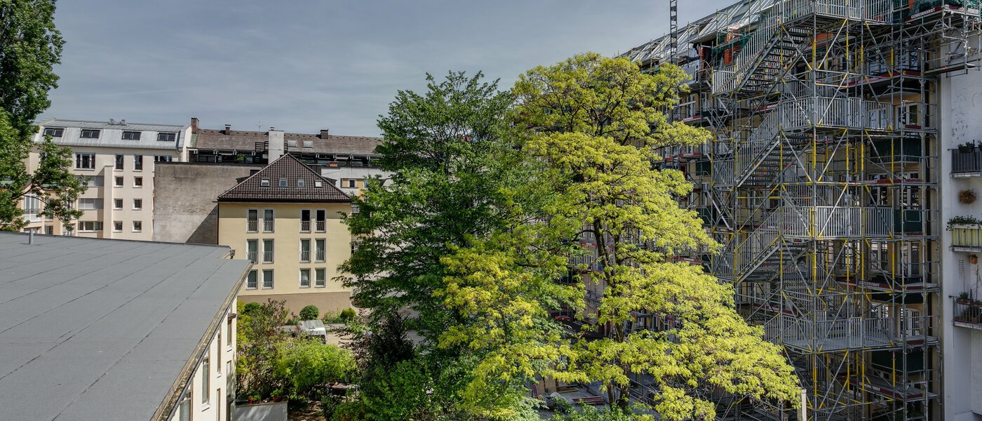 квартира München Maxvorstadt - Universitätsviertel 01 вид из окна 6205