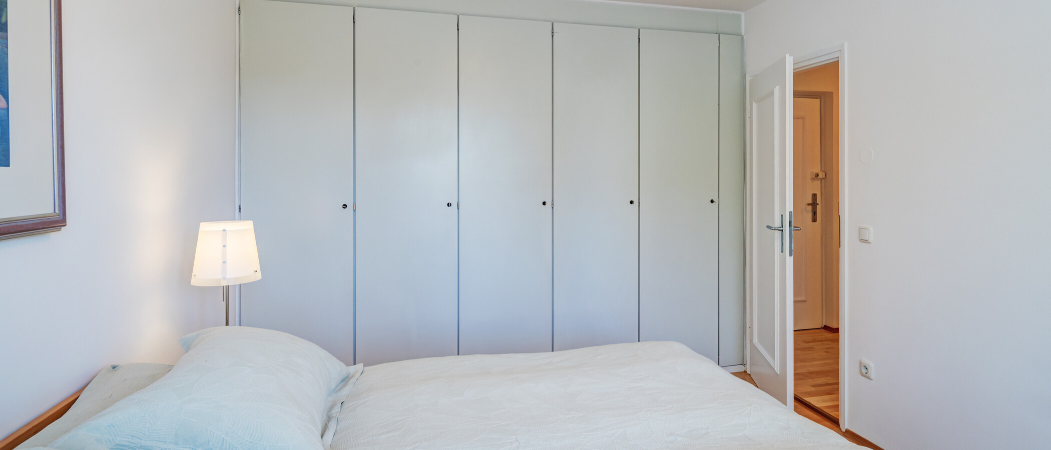 квартира München Bogenhausen 02 спальная комната 6213