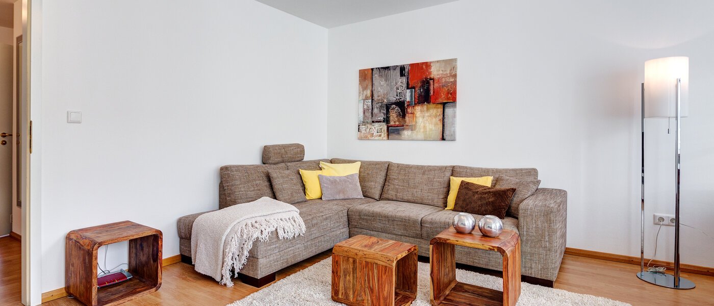 квартира München Schwabing (rechts der Leopoldstraße) 02 гостиная 6219