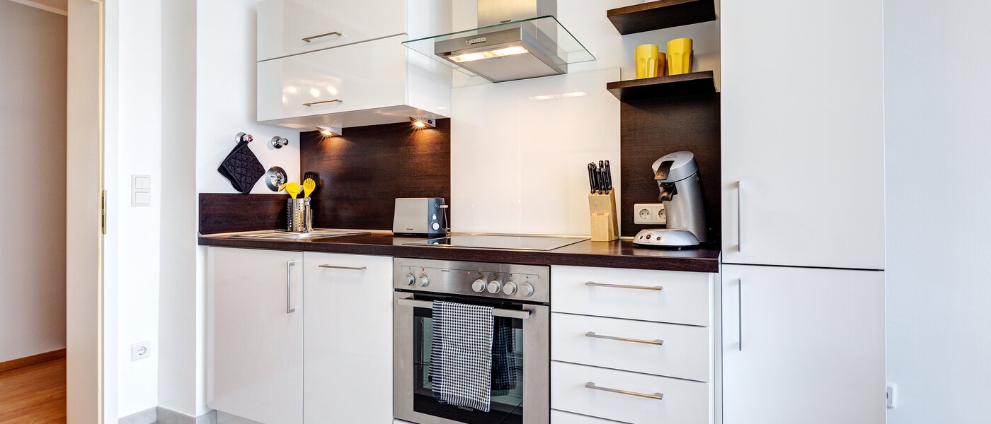 квартира München Schwabing (rechts der Leopoldstraße) 02 кухня 6219