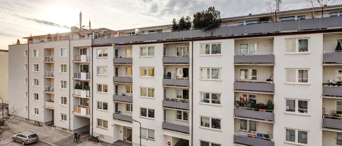 квартира München Schwabing (rechts der Leopoldstraße) 04 вид из окна 6219