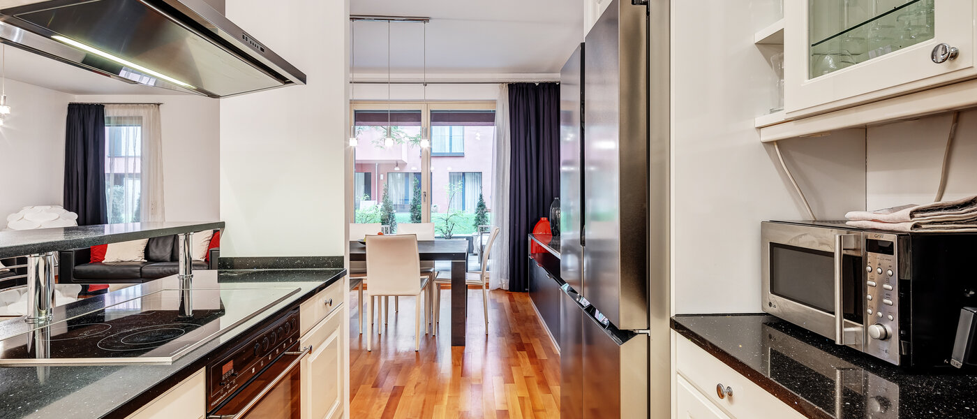 квартира München Schwabing-Nord (zw. Leopoldstraße & Englischen Garten) 06 кухня 6300