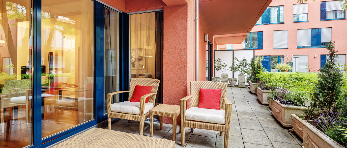 квартира München Schwabing-Nord (zw. Leopoldstraße & Englischen Garten) 03 терраса 6300