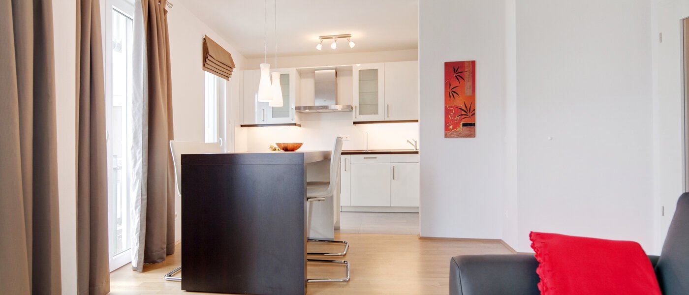 квартира München Schwabing-Nord (zw. Belgrad- & Leopoldstraße) 05 гостиная 6335