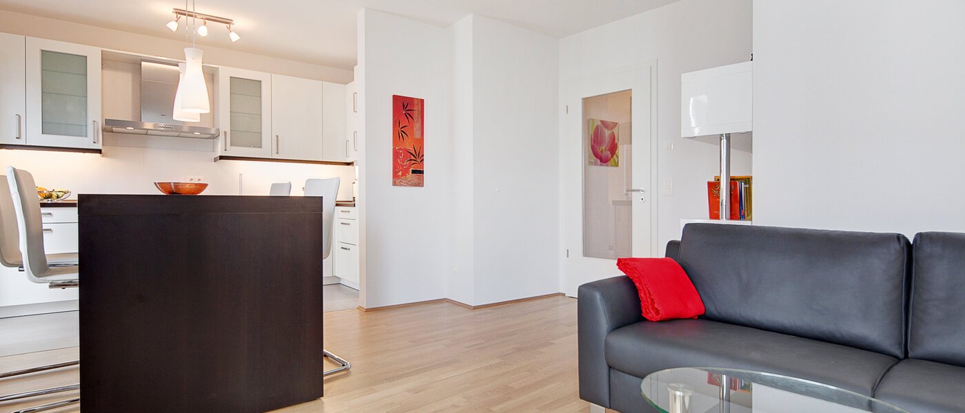 квартира München Schwabing-Nord (zw. Belgrad- & Leopoldstraße) 06 гостиная 6335