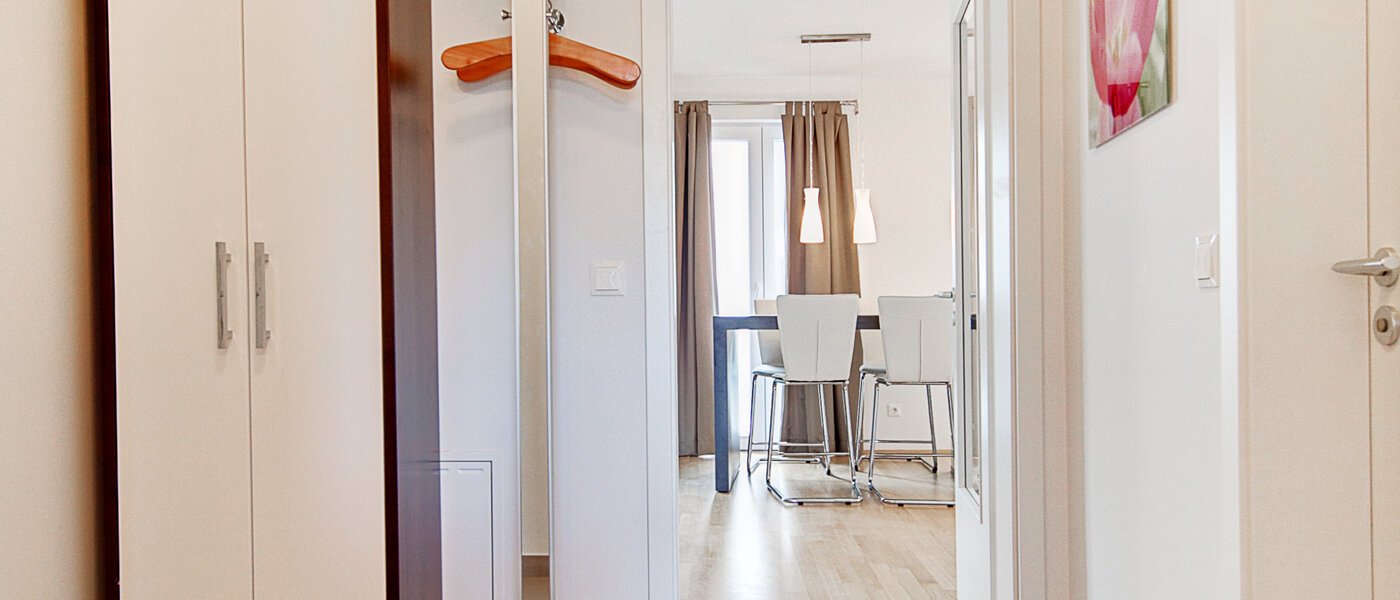 квартира München Schwabing-Nord (zw. Belgrad- & Leopoldstraße) 01 коридор 6335