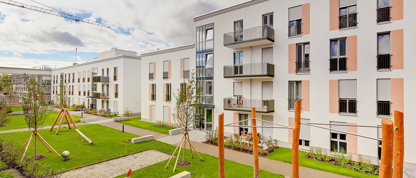 квартира München Schwabing-Nord (zw. Belgrad- & Leopoldstraße) 01 вид из окна 6335