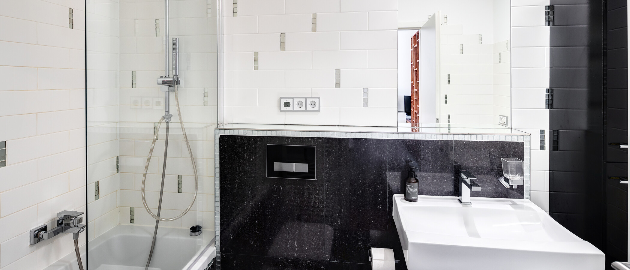 квартира München Glockenbachviertel 01 ванная комната 6366