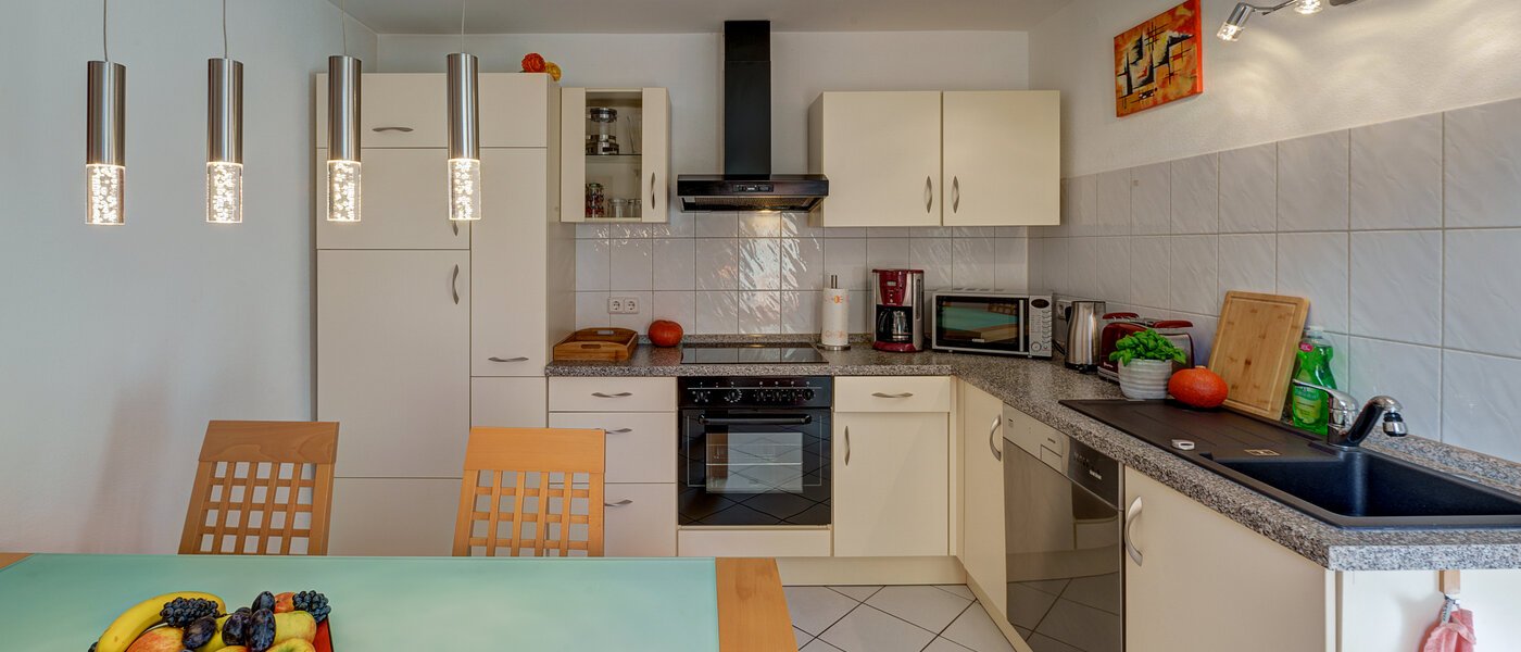 квартира München Cosimapark 01 кухня 6399