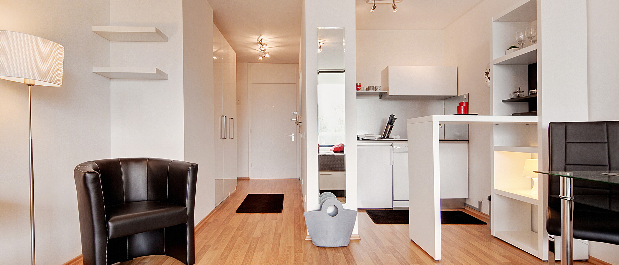 квартира München Schwabing-West 04 гостиная 6415