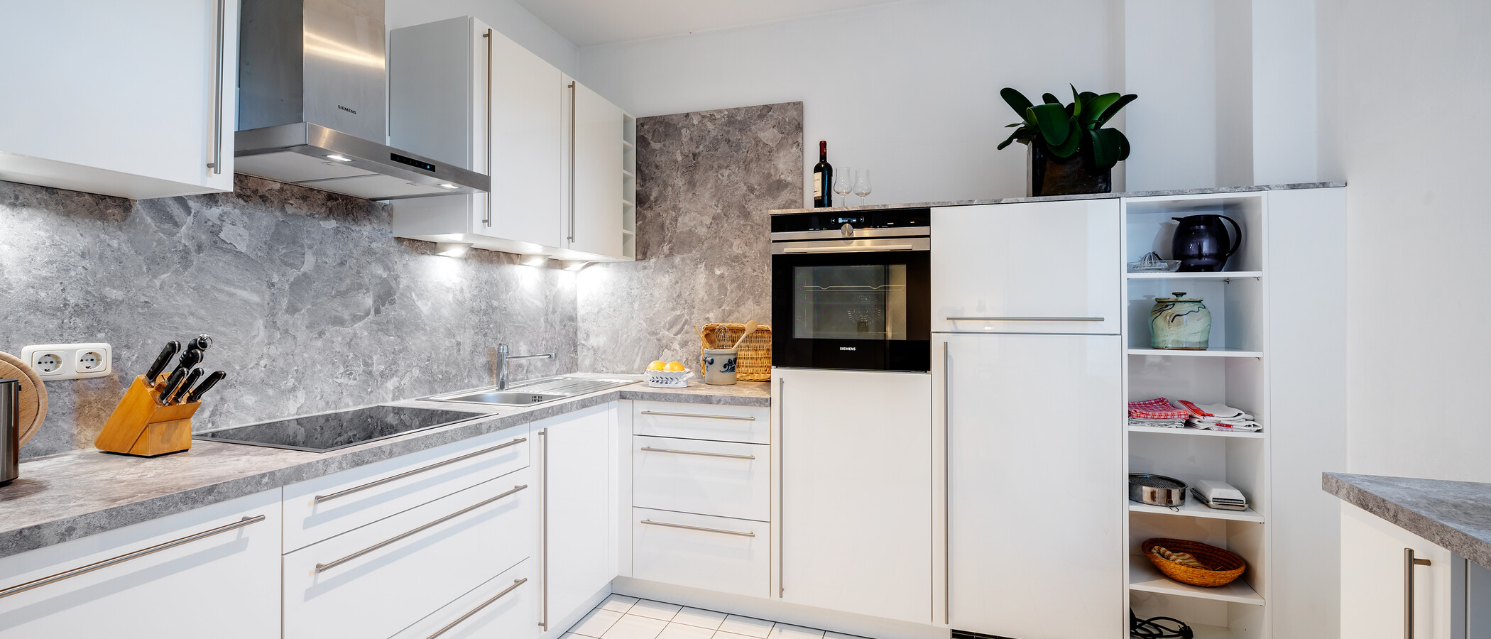 квартира Fahrenzhausen 01 кухня 6417