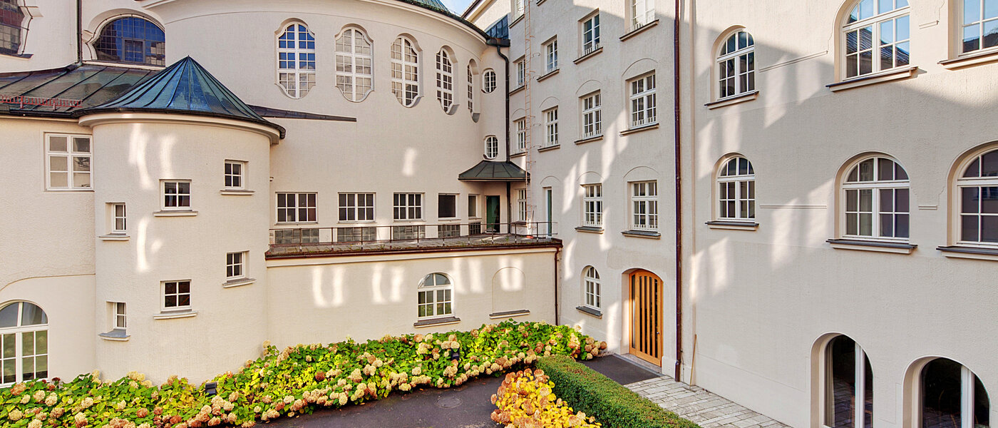 квартира München Lehel 01 вид из окна 6433