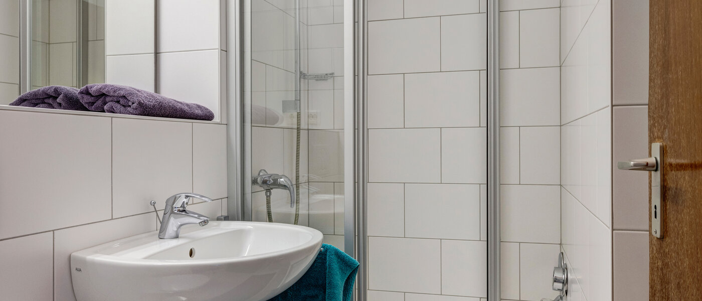 квартира München Neuhausen 01 ванная комната 6444