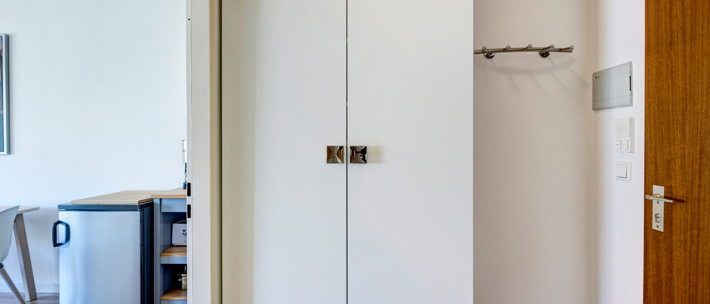 квартира München Neuhausen 01 коридор 6444