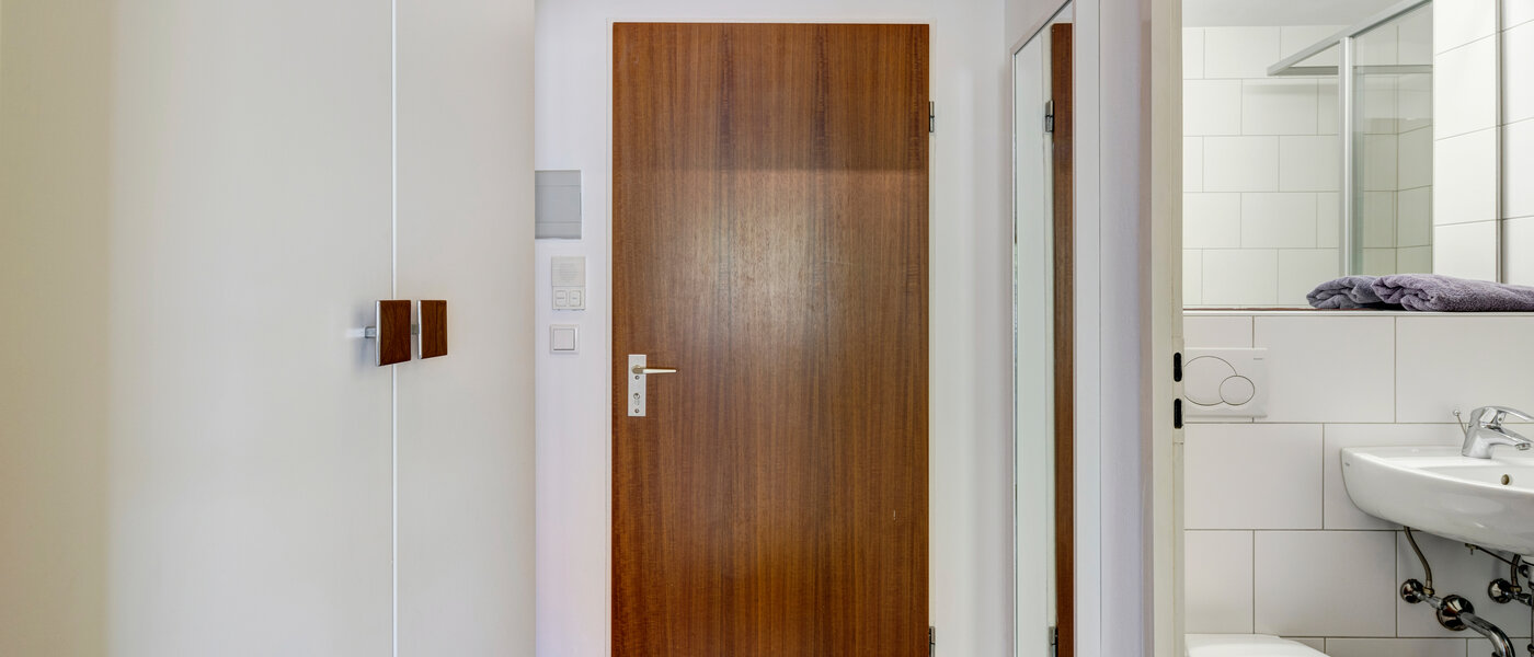 квартира München Neuhausen 02 коридор 6444