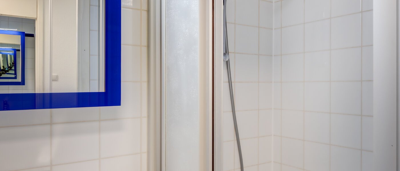 квартира München Maxvorstadt - Universitätsviertel 01 ванная комната 6456