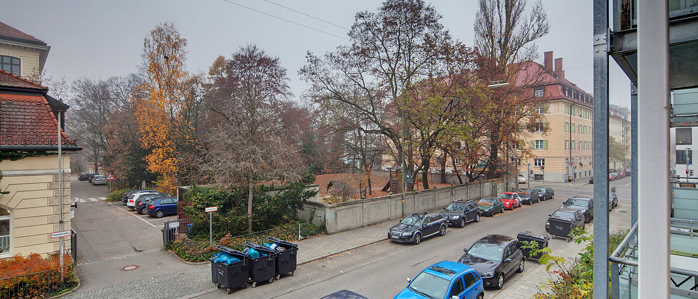 квартира München Schwabing (links der Leopoldstraße) 02 вид из окна 6480