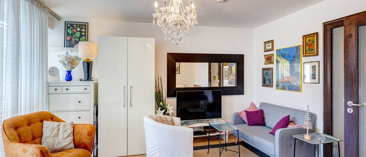 квартира München Maxvorstadt - Universitätsviertel 01 жилое пространство 6485