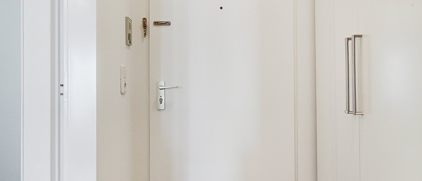 квартира München Schwabing-West (rund um den Hohenzollernplatz) 02 коридор 6515