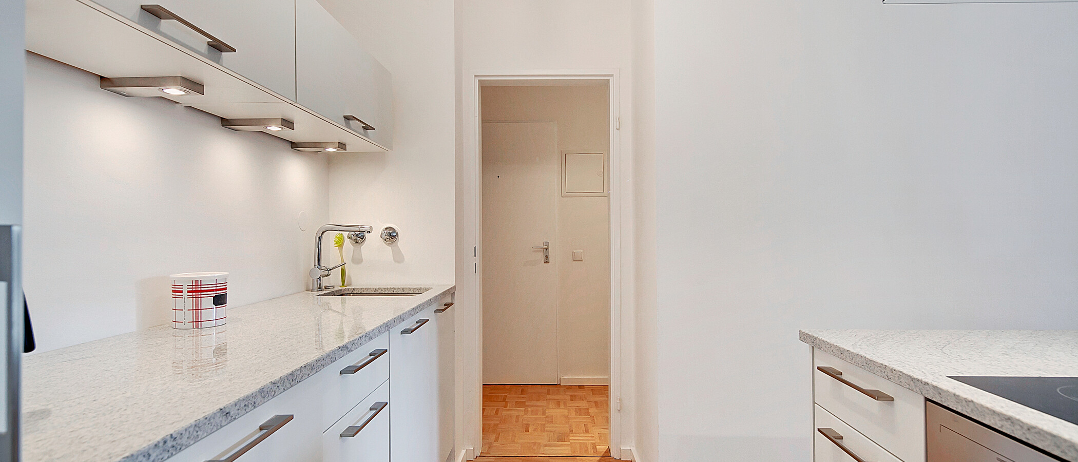 квартира München Maxvorstadt 03 кухня 6540