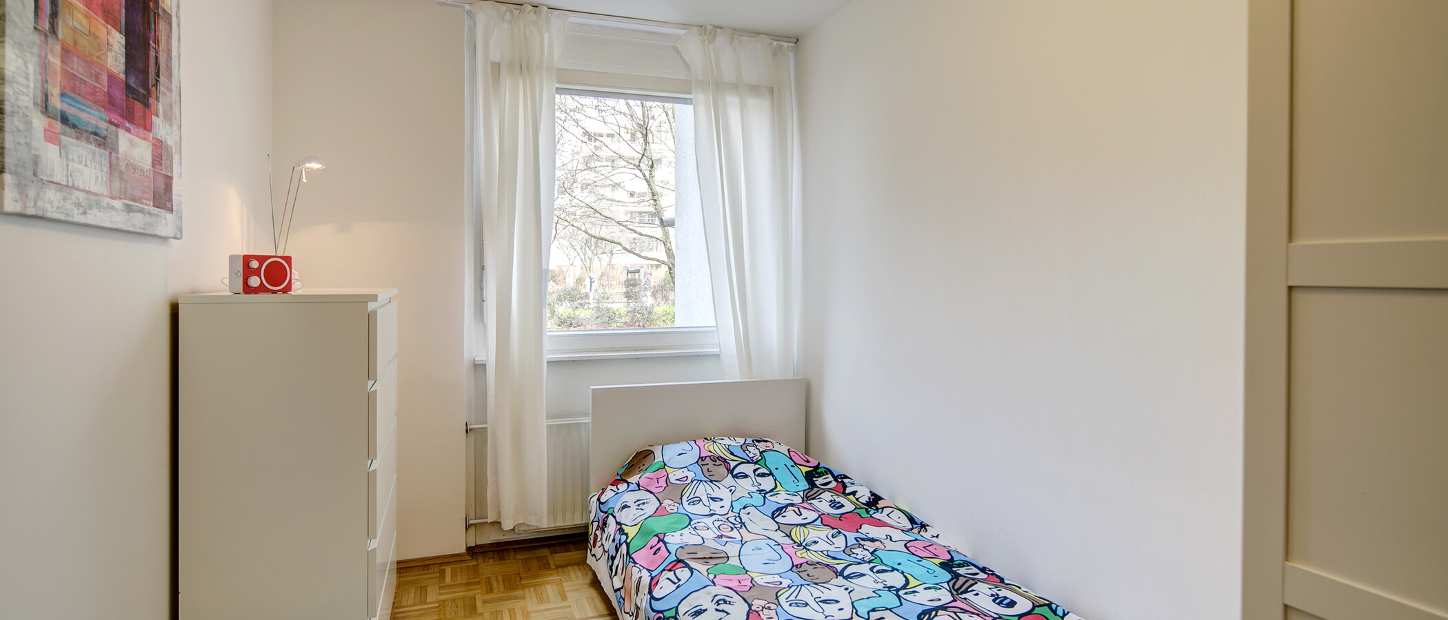 квартира München Arabellapark 02 2-я спальная комната 6561