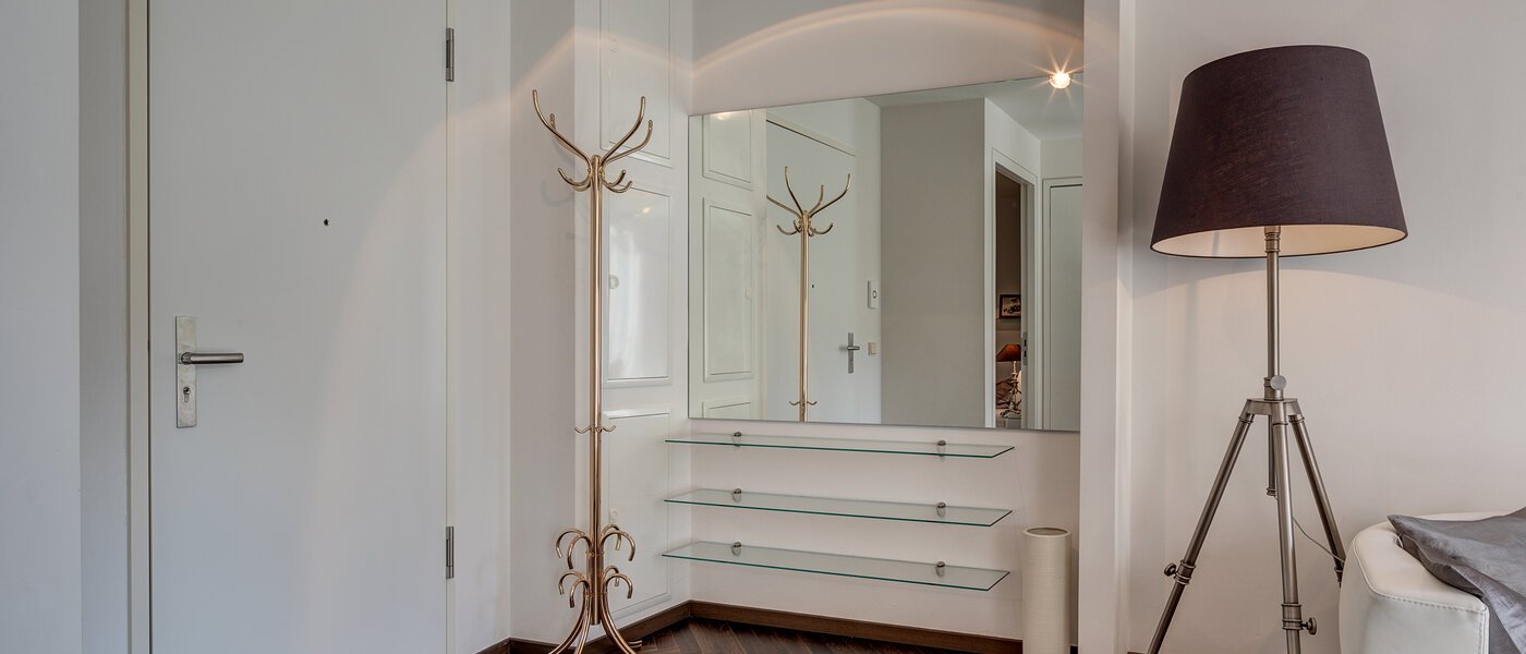 квартира München Maxvorstadt 01 коридор 6689